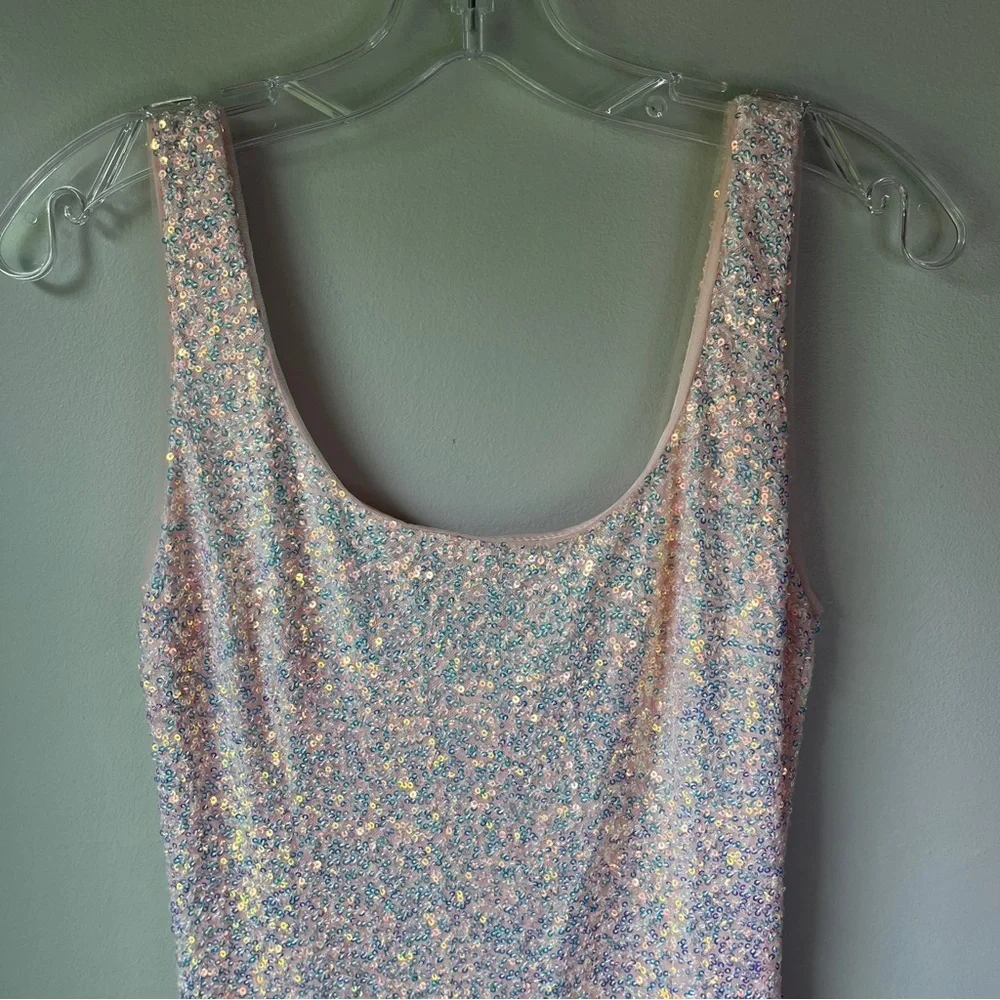 Mable Sequin Pink Scoopneck Mini Homecoming Dress